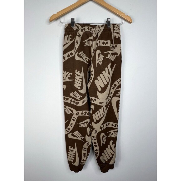 Nike Club Fleece Joggers Boys Large All Over Print Logo Sweatpants Drawstring - Picture 2 of 6